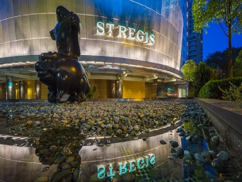 regis.webp