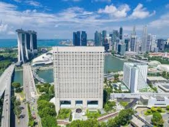 ritz-carlton.webp